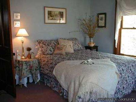 Rose Arbour Bed & Breakfast Chester Номер фото